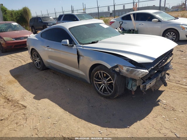 Salvage Ford Mustang Image