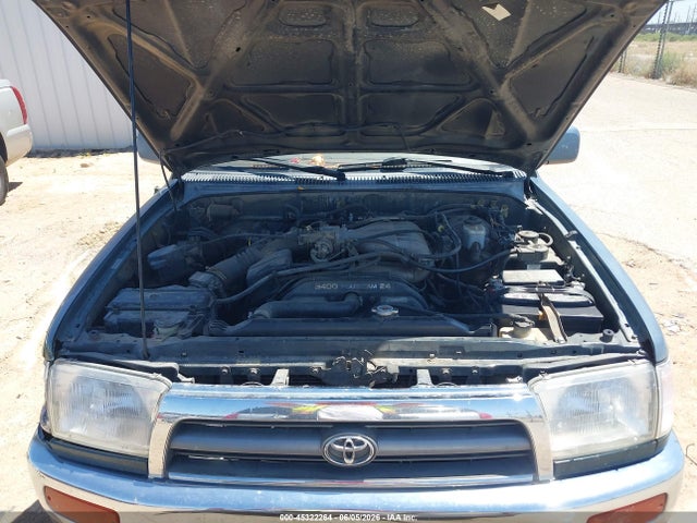Toyota 4Runner Sr5