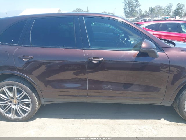 Porsche Cayenne Platinum Edition