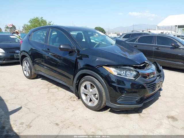 Salvage Honda HR-V Image