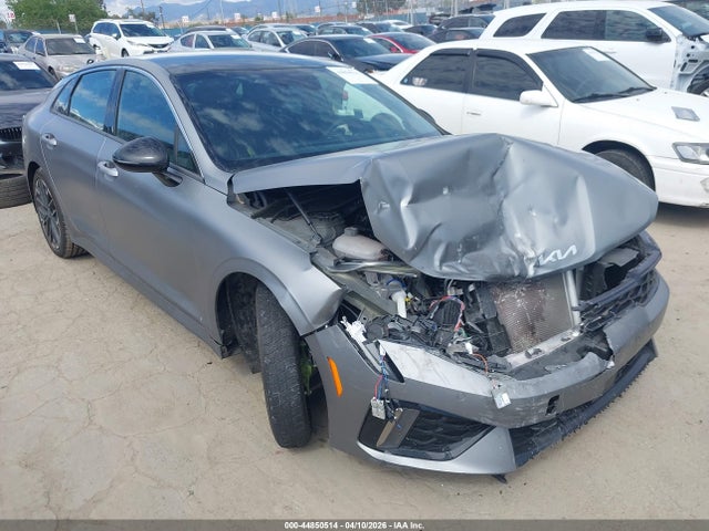 Salvage Kia K5 Image