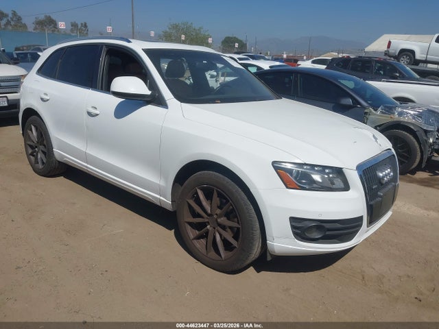 Salvage Audi Q5 Image
