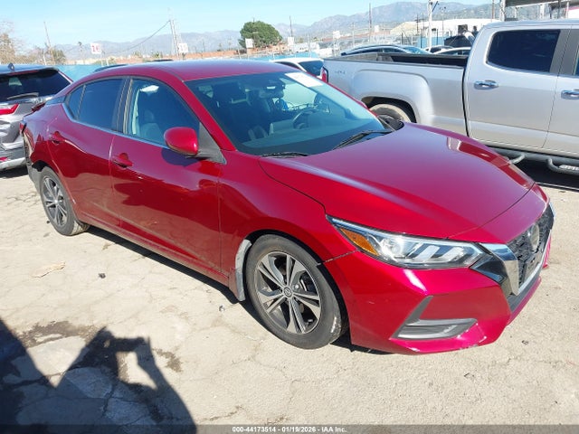 Salvage Nissan Sentra Image