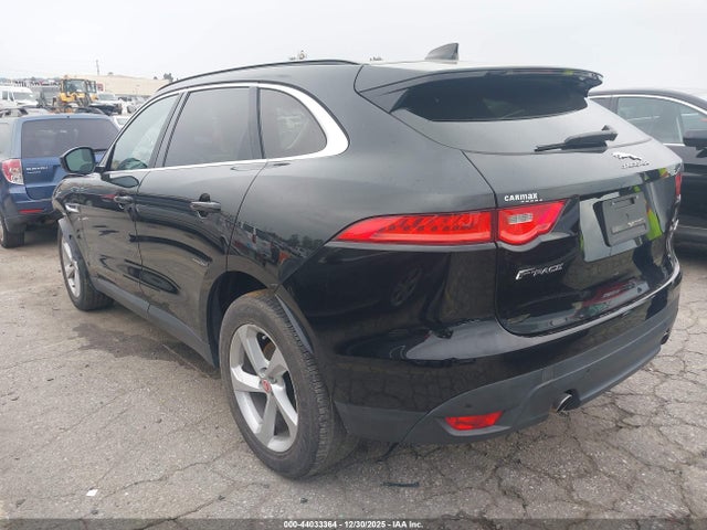 Jaguar F-PACE 25t Premium