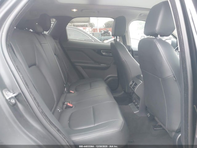 Jaguar F-PACE 25t Premium