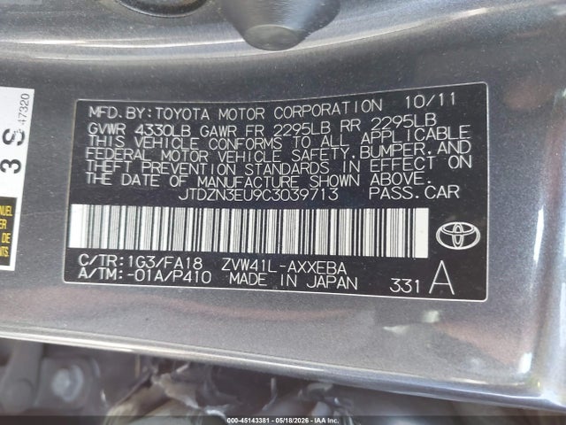 Toyota Prius v Three