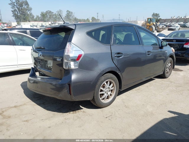Toyota Prius v Three