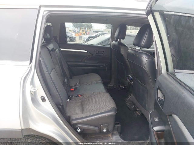 Toyota Highlander Le Plus