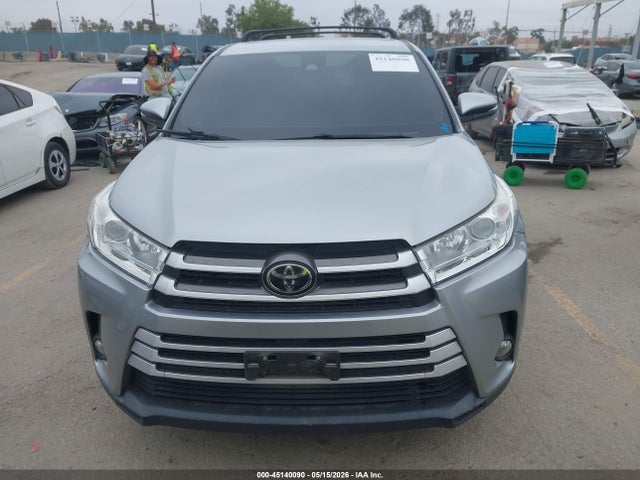 Toyota Highlander Le Plus