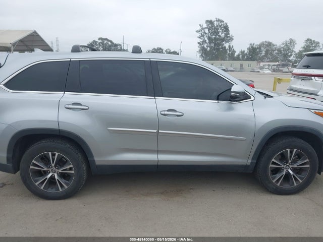 Toyota Highlander Le Plus