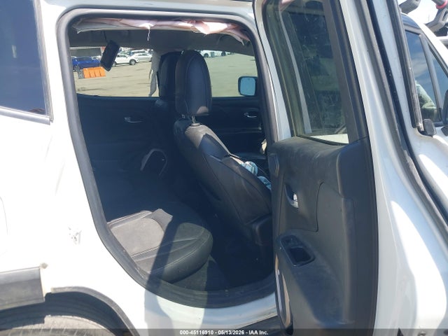 Jeep Renegade Deserthawk 4x4