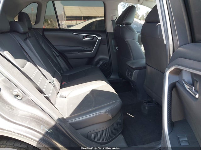 Toyota RAV4 Xle Premium