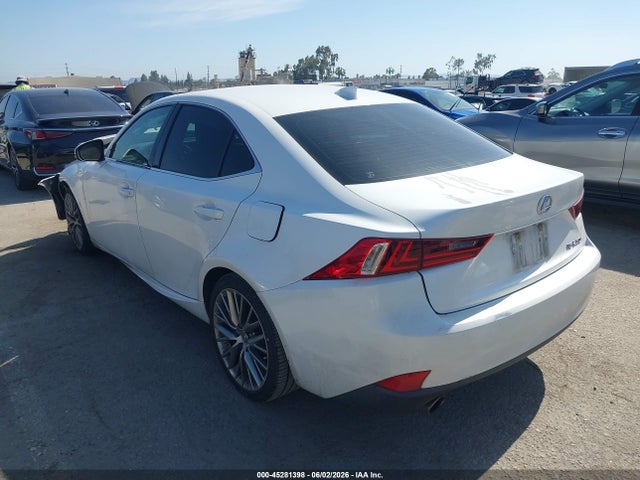 Lexus Is