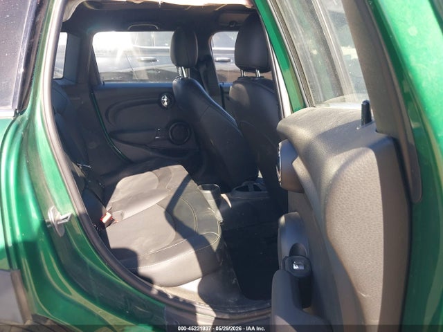 MINI Hardtop Oxford Edition
