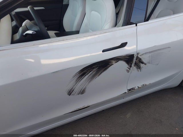 Tesla Model 3 Long Range Dual Motor All-wheel Drive