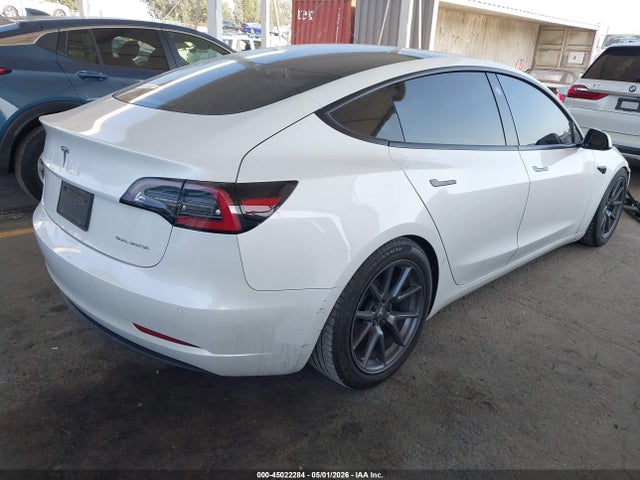 Tesla Model 3 Long Range Dual Motor All-wheel Drive