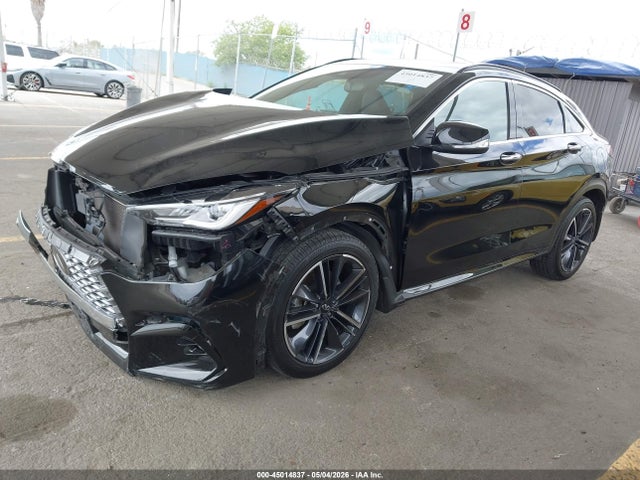 INFINITI Qx Luxe Awd
