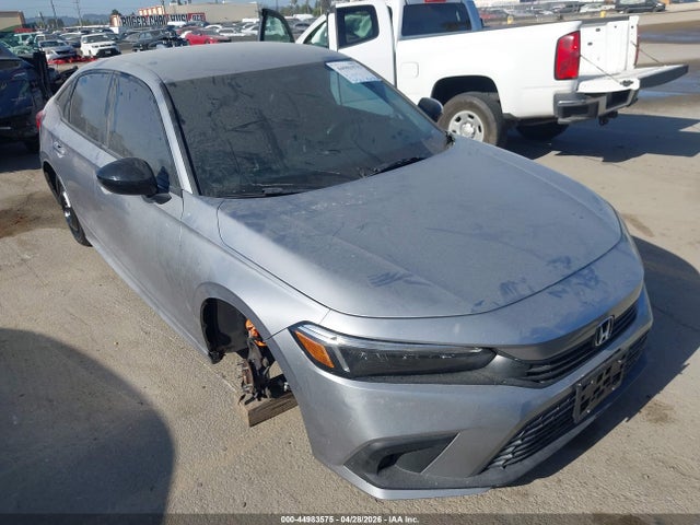 Salvage Honda Civic Image