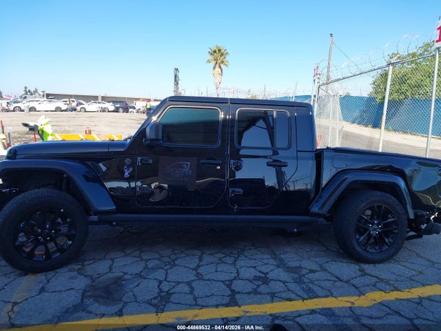 Jeep Gladiator Nighthawk