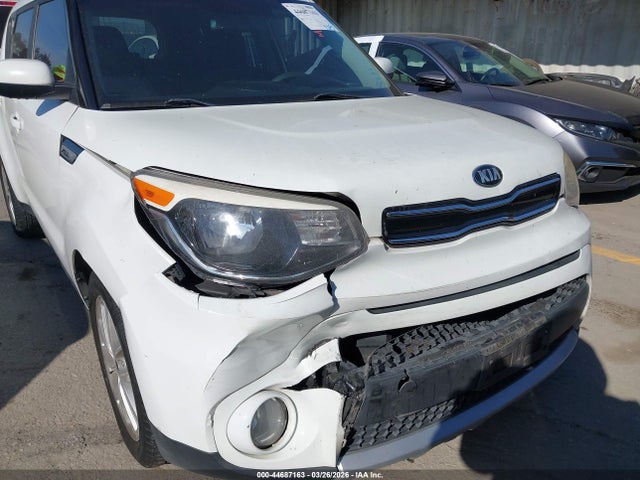 Kia Soul +