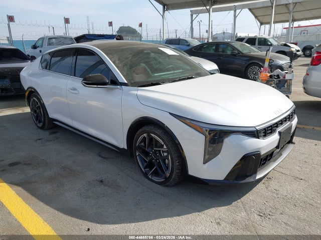 Salvage Kia K4 Image