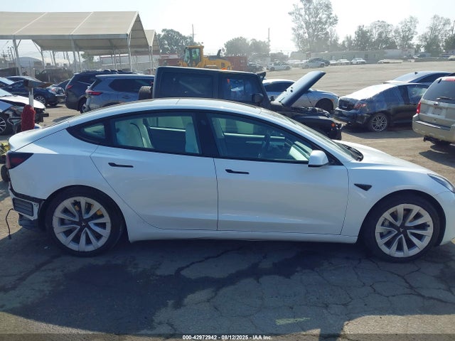 Tesla Model 3 Standard Range Plus Rear-wheel Drive