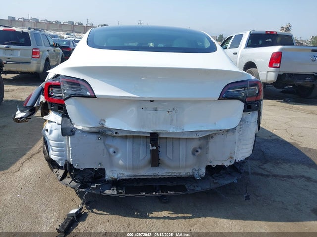 Tesla Model 3 Standard Range Plus Rear-wheel Drive