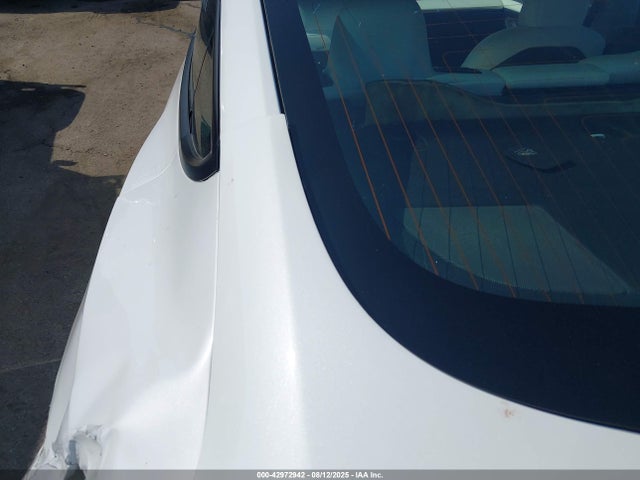 Tesla Model 3 Standard Range Plus Rear-wheel Drive