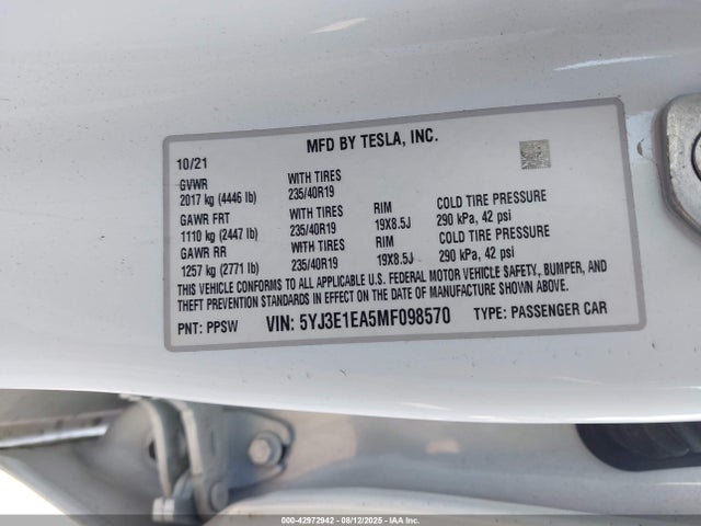 Tesla Model 3 Standard Range Plus Rear-wheel Drive