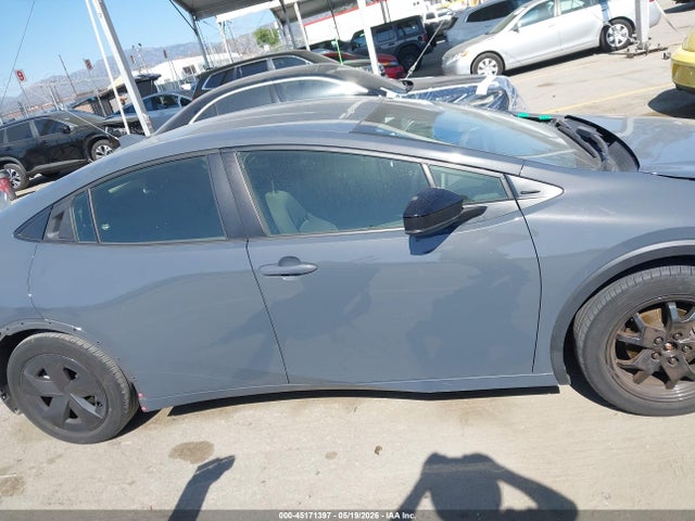 Toyota Prius Le