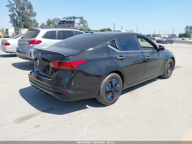Nissan Altima S Fwd