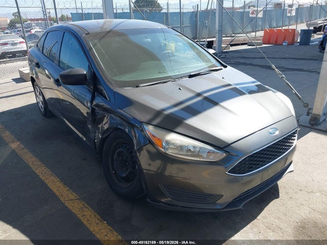 Salvage Ford Focus Image