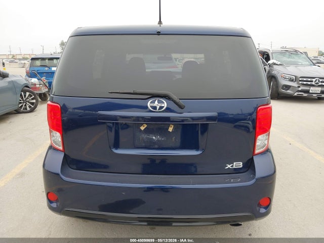 Scion xB