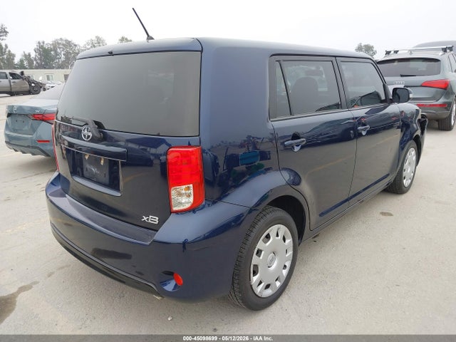 Scion xB