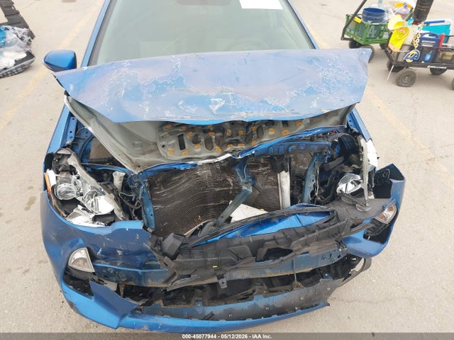 Toyota Prius c Two