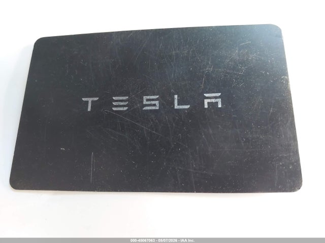 Tesla Model Y Rwd