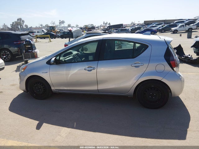 Toyota Prius c One