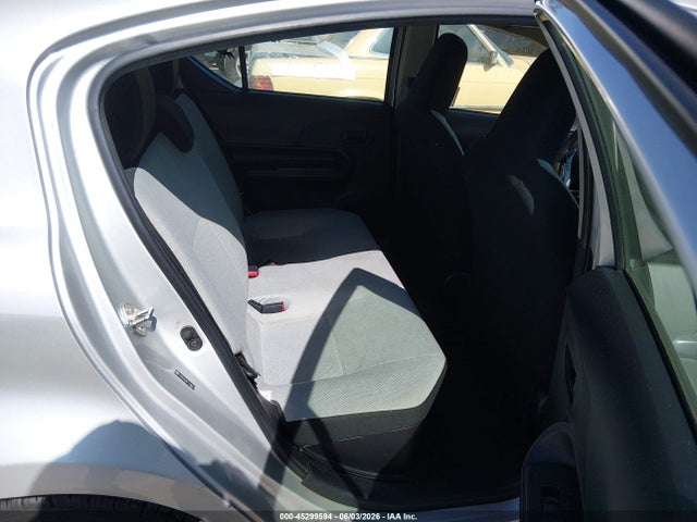 Toyota Prius c One