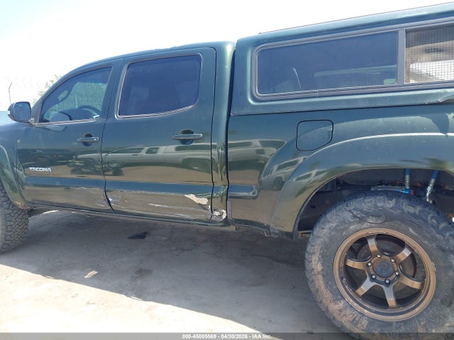 Toyota Tacoma Base V6
