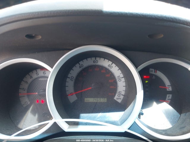 Toyota Tacoma Base V6