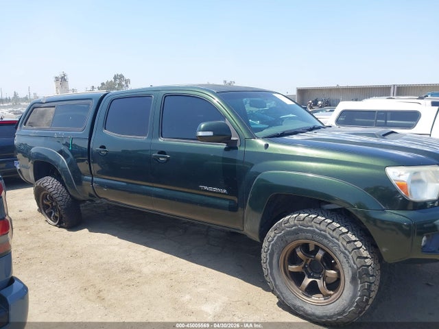 Toyota Tacoma Base V6