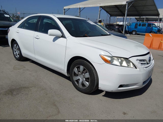 Salvage Toyota Camry Image