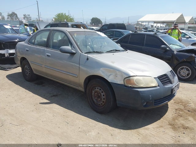 Salvage Nissan Sentra Image