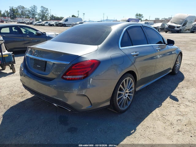 Mercedes-Benz C-Class Sport