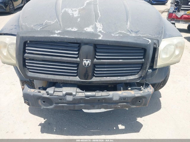 Dodge Dakota Slt