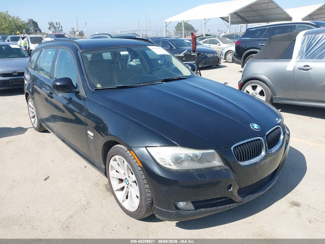 Salvage BMW 3 Series Image