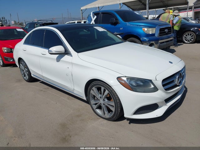 Salvage Mercedes-Benz C-Class Image