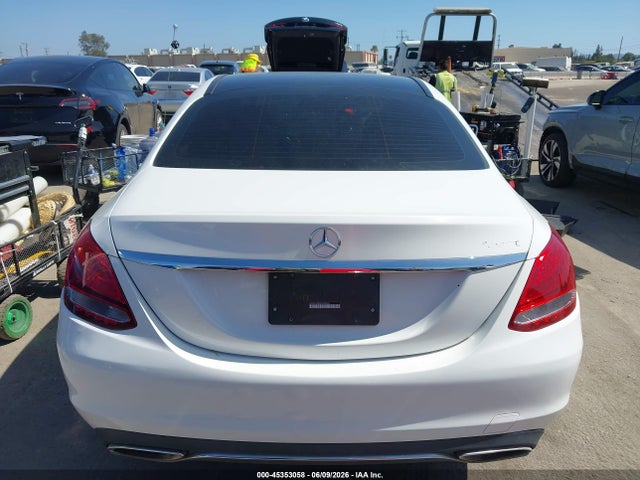 Mercedes-Benz C-Class 4matic