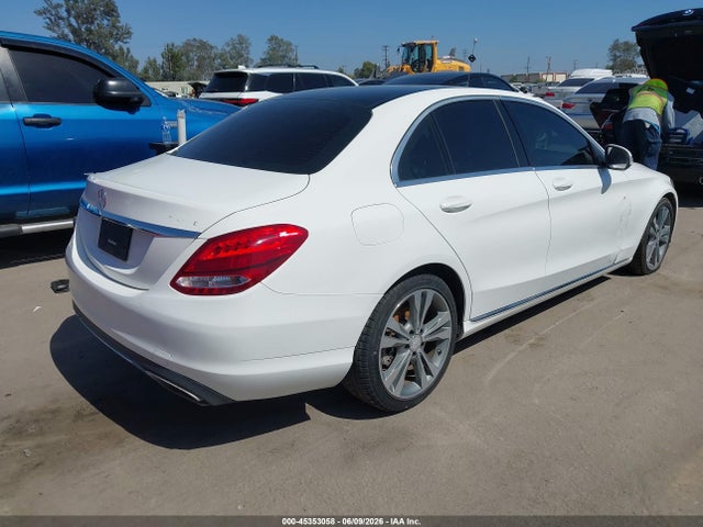 Mercedes-Benz C-Class 4matic