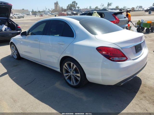 Mercedes-Benz C-Class 4matic